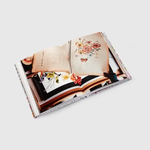 Gucci: The Art Of Silk