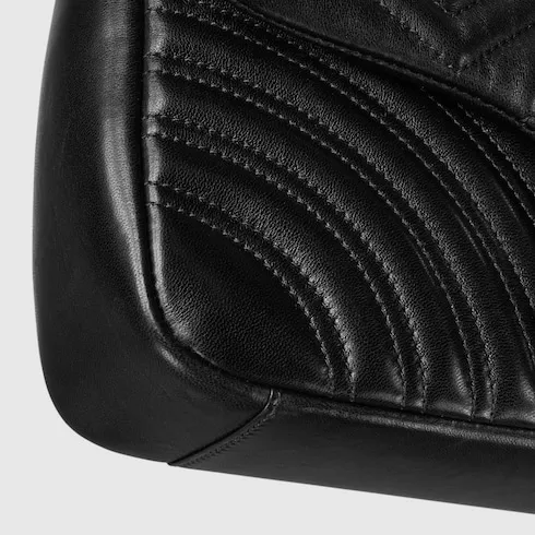 Gg Marmont Medium Shoulder Bag