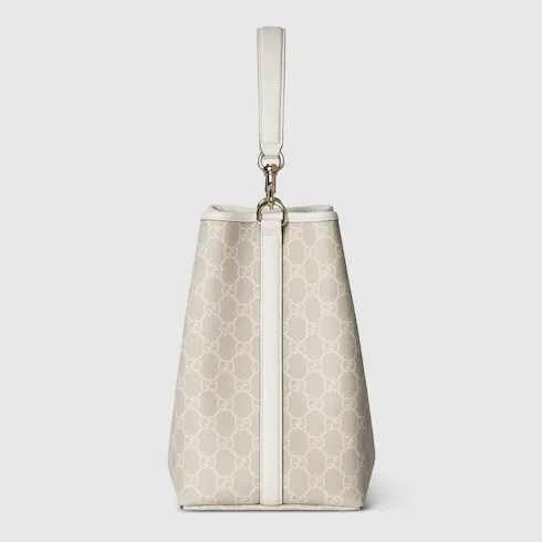 Gg Emblem Medium Bucket Bag