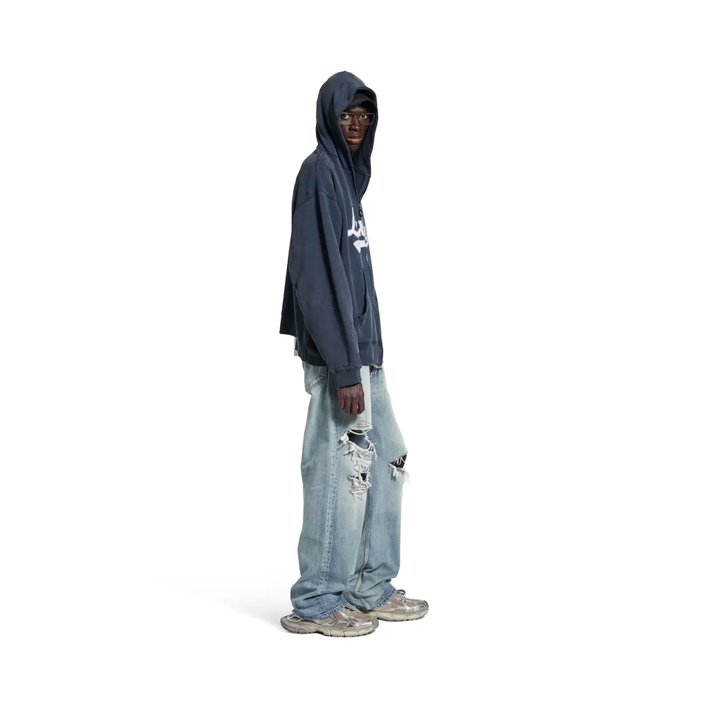 Ripped Pants Medium Fit