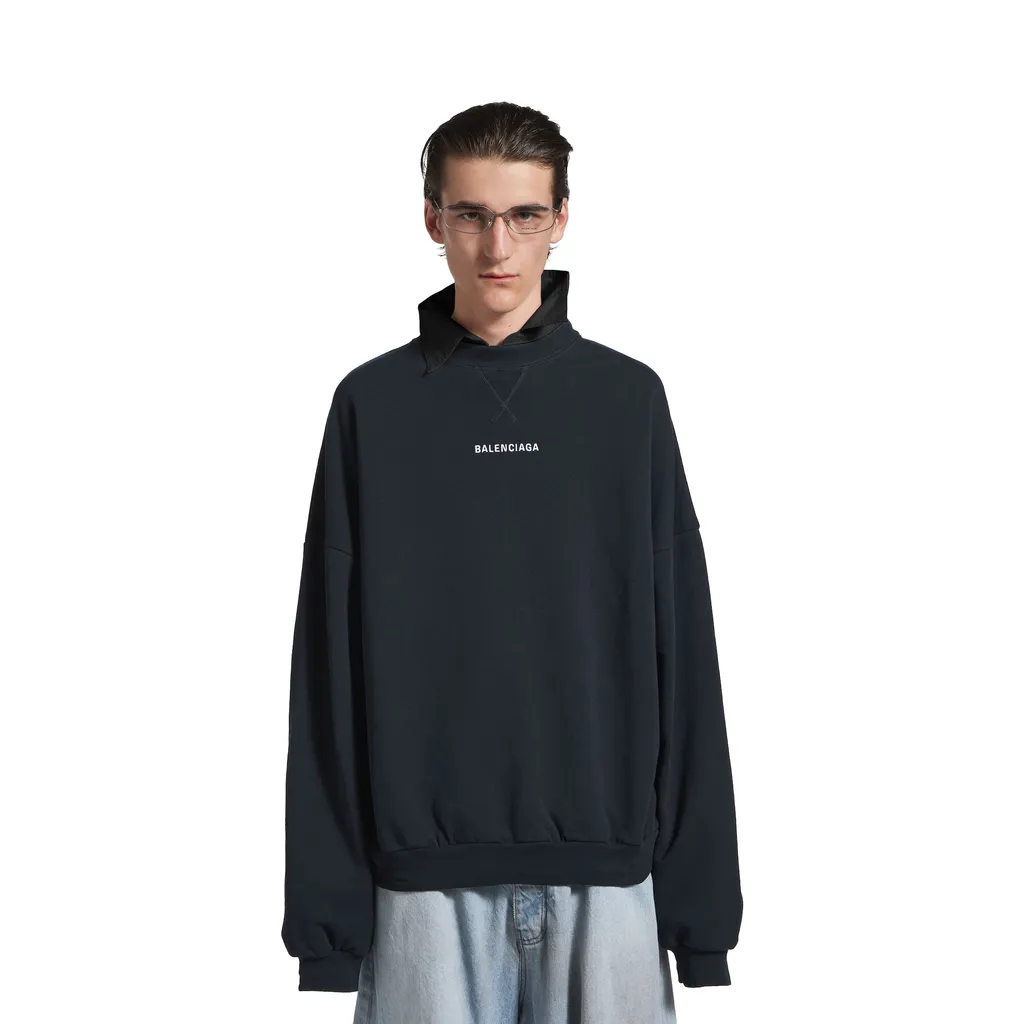 Back Shirt Collar Crewneck