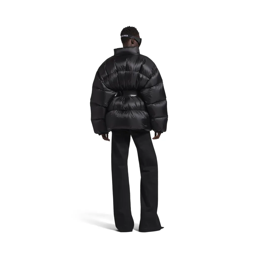 Belted Hourglass Short Puffer