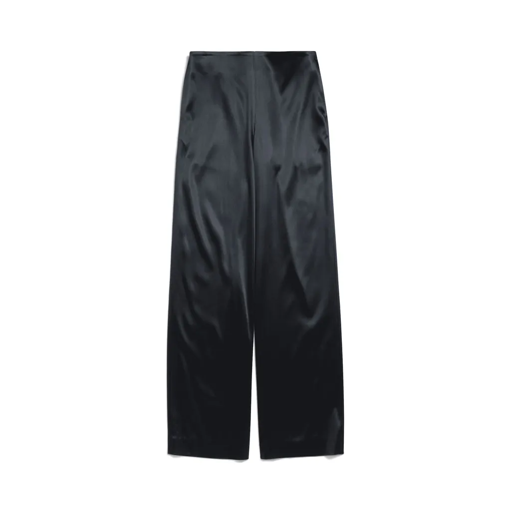 Minimal Fluid Pants