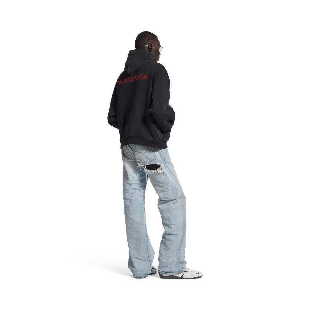 Back Hoodie Medium Fit