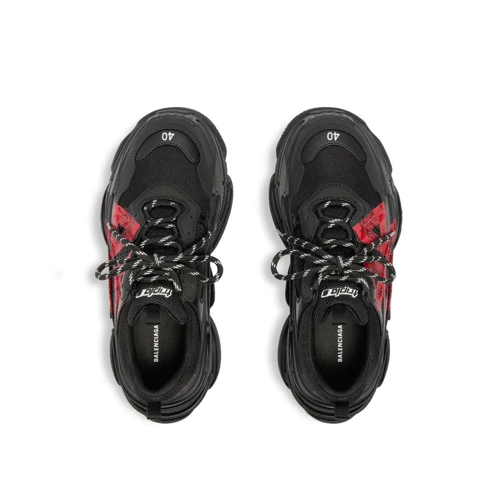 Triple S Sneaker