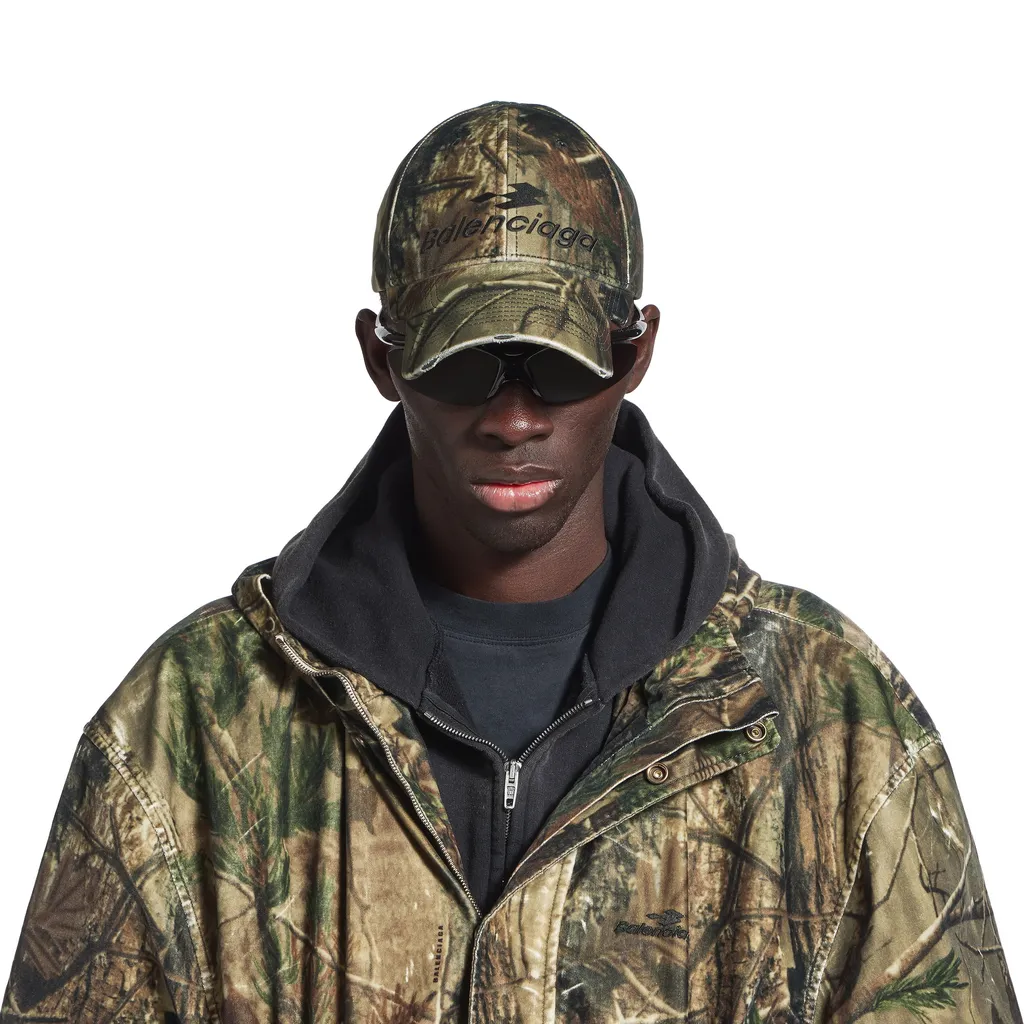 Diamond B Cap