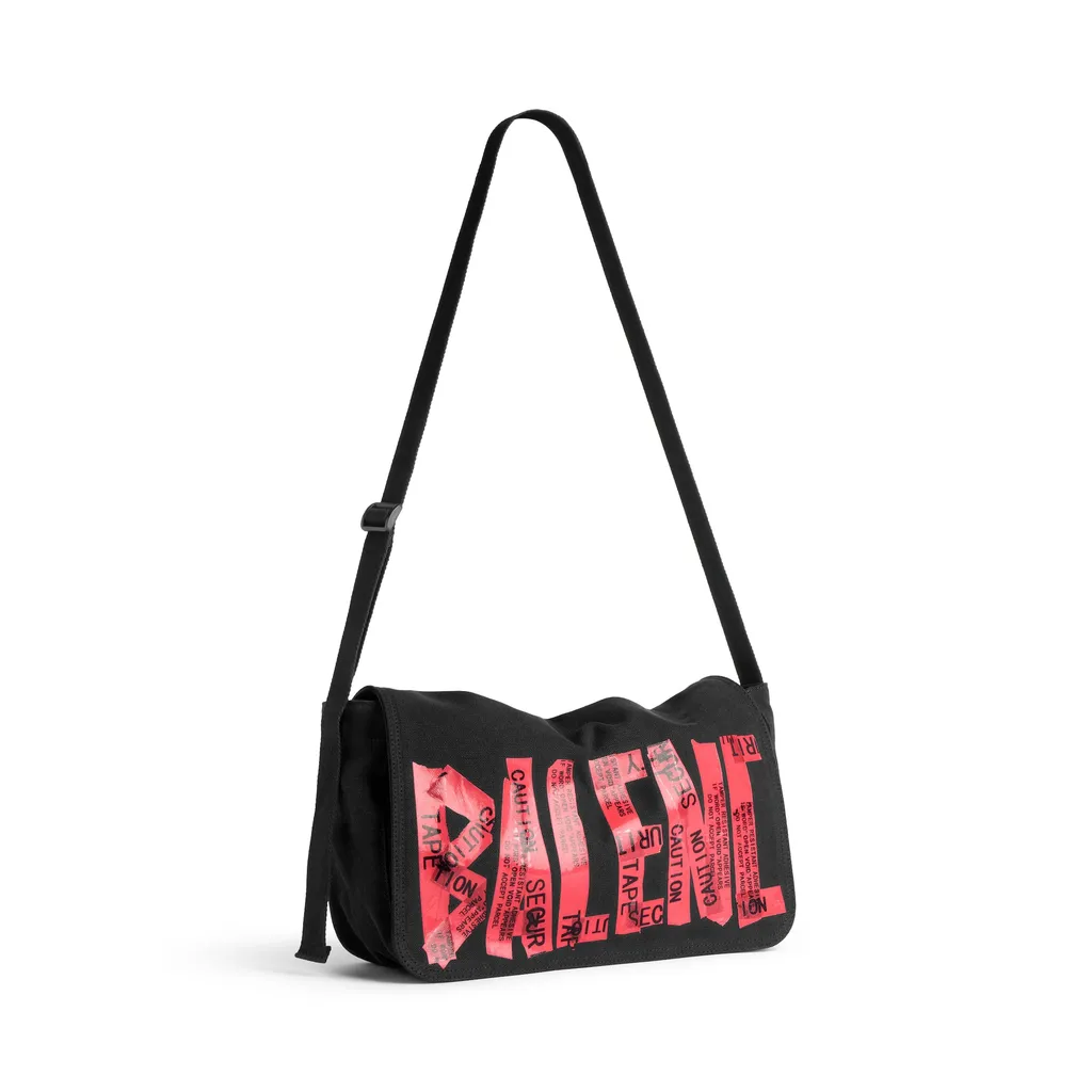 Tape Type Flap Messenger Bag Small