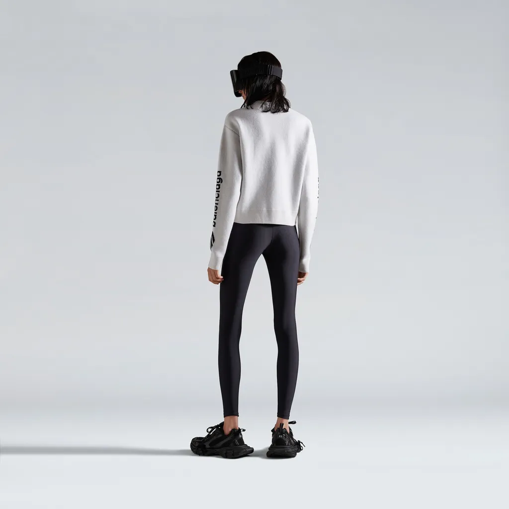 3B Sports Icon Cropped Crewneck