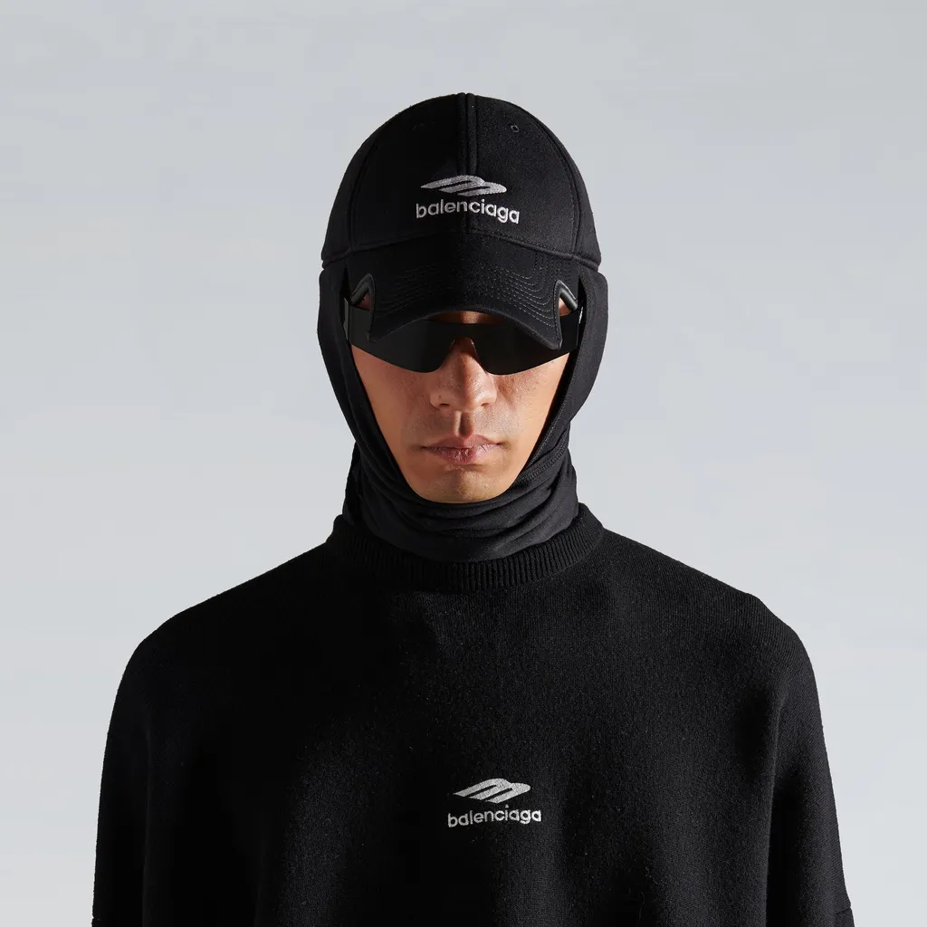 Hybrid Cap