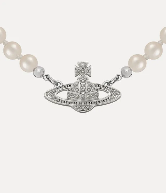 Mini Bas Relief Pearl Choker