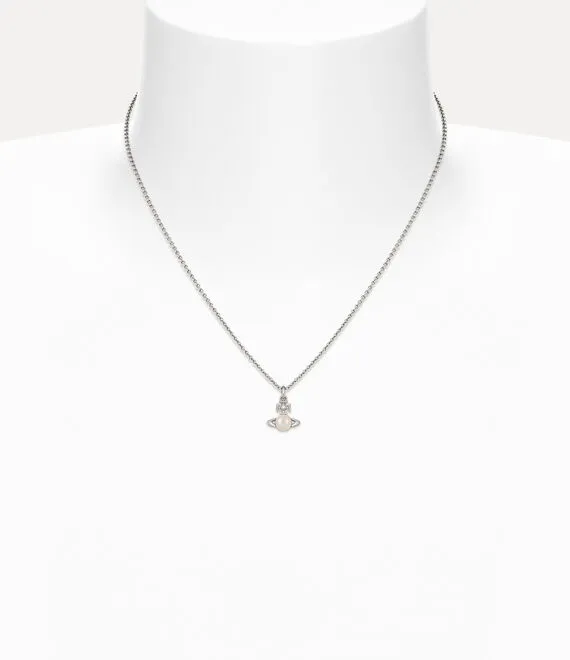 Balbina Pendant Necklace