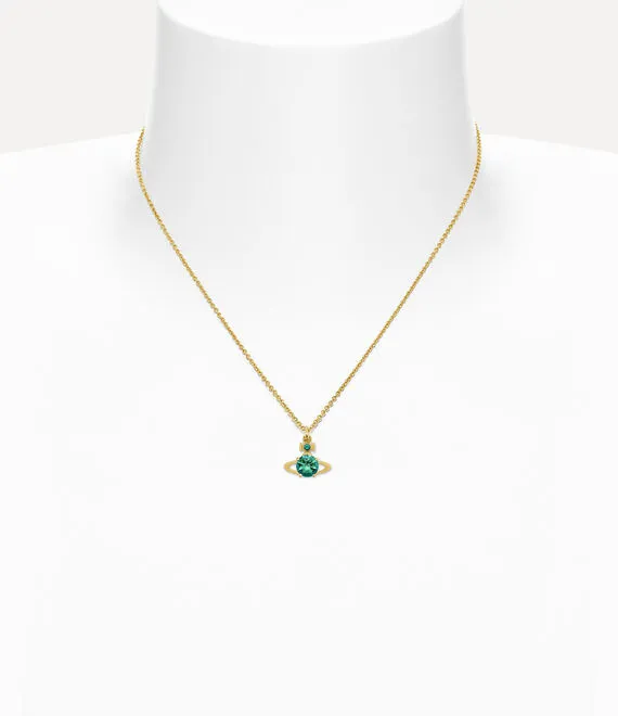 Reina Pendant Necklace