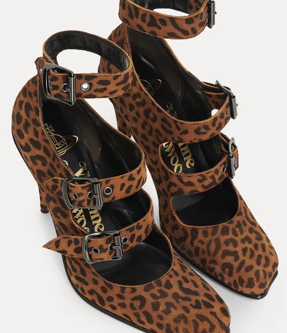 Savage Heel