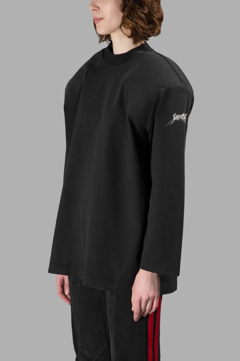 Shoulder Pads Total Fucking Darkness Longsleeve