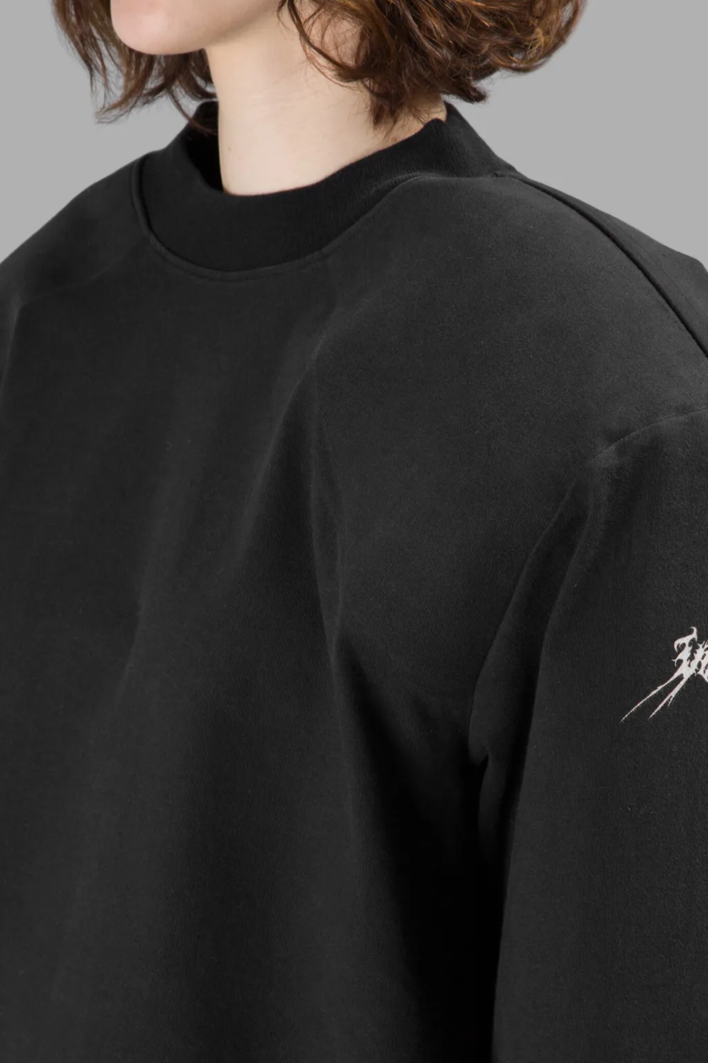 Shoulder Pads Total Fucking Darkness Longsleeve