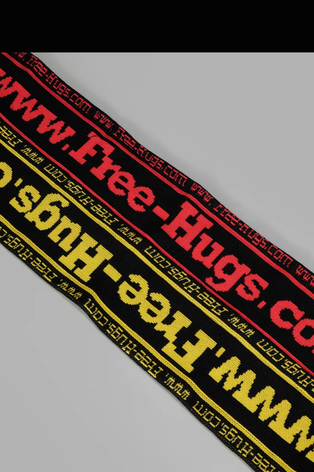 Free Hugs Scarf