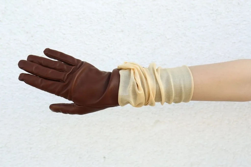 Milanesa Gloves