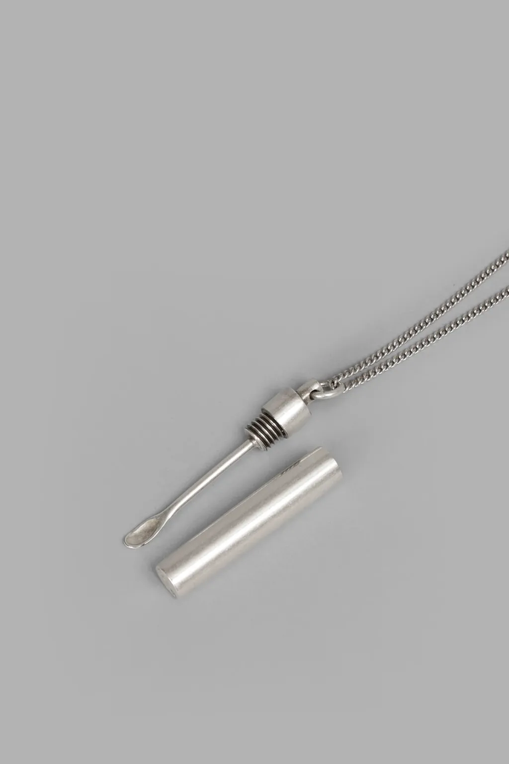 Snuff Necklace