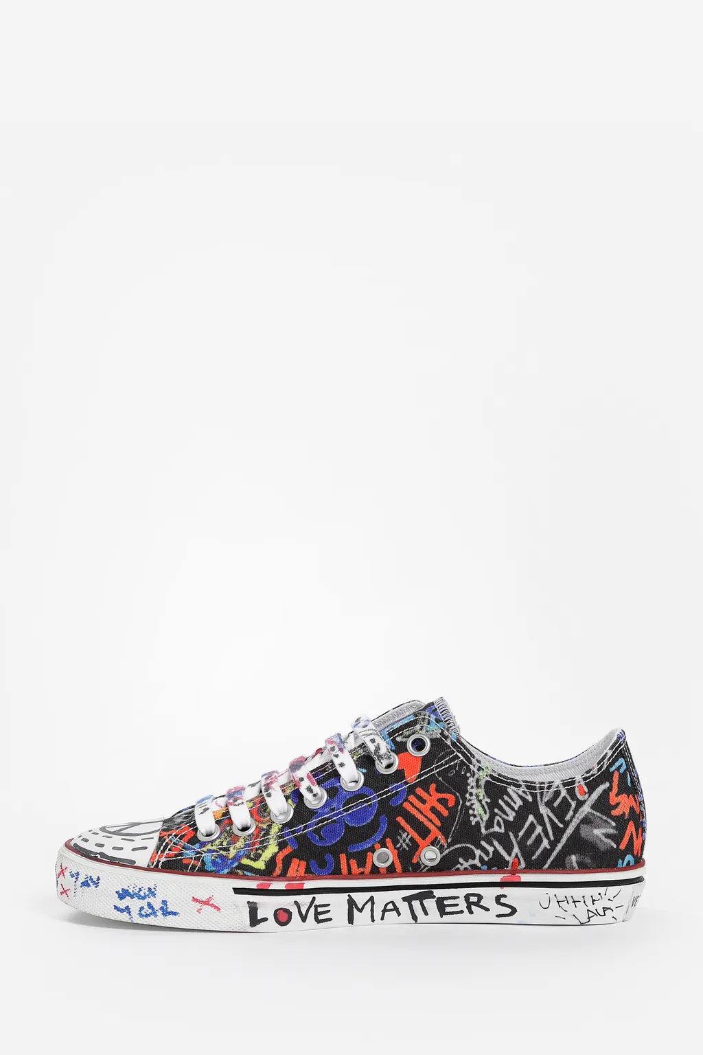 Graffiti Low Top Sneakers