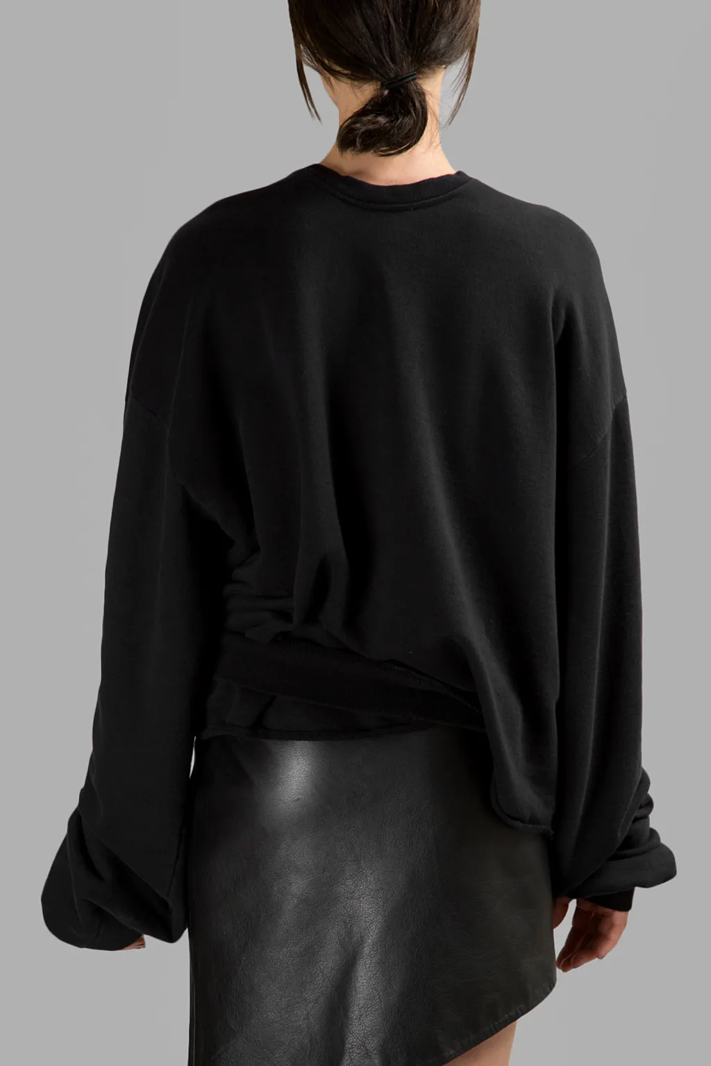 Black Oversized Sweatshirt