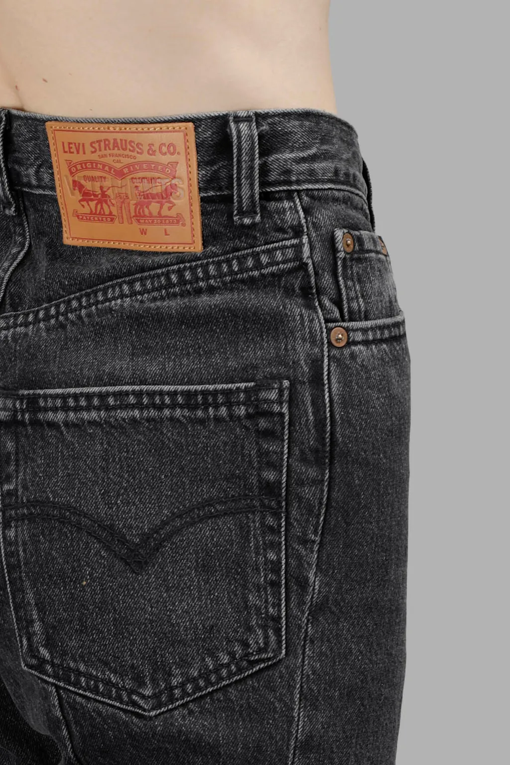 Levis High Waist Jeans