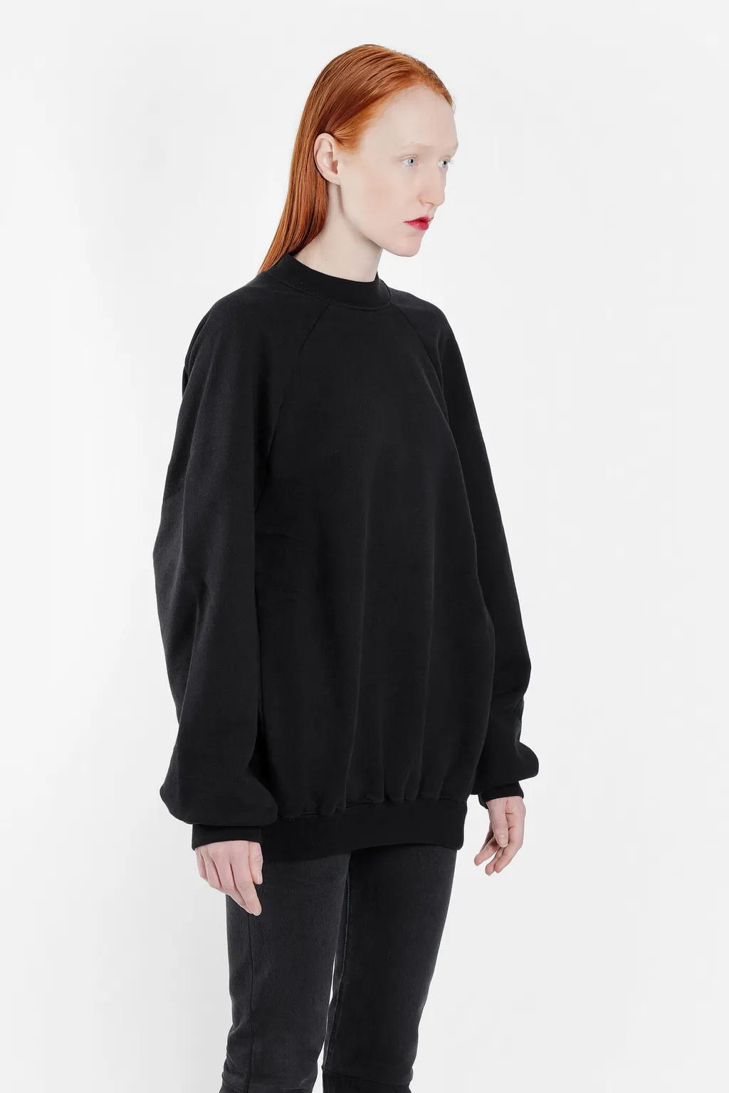 Black Unskinny Sweatshirt