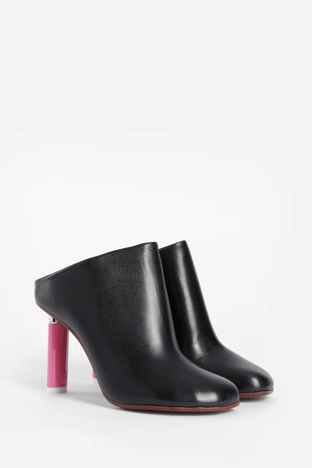 Lighter Pump Heels Black Leather