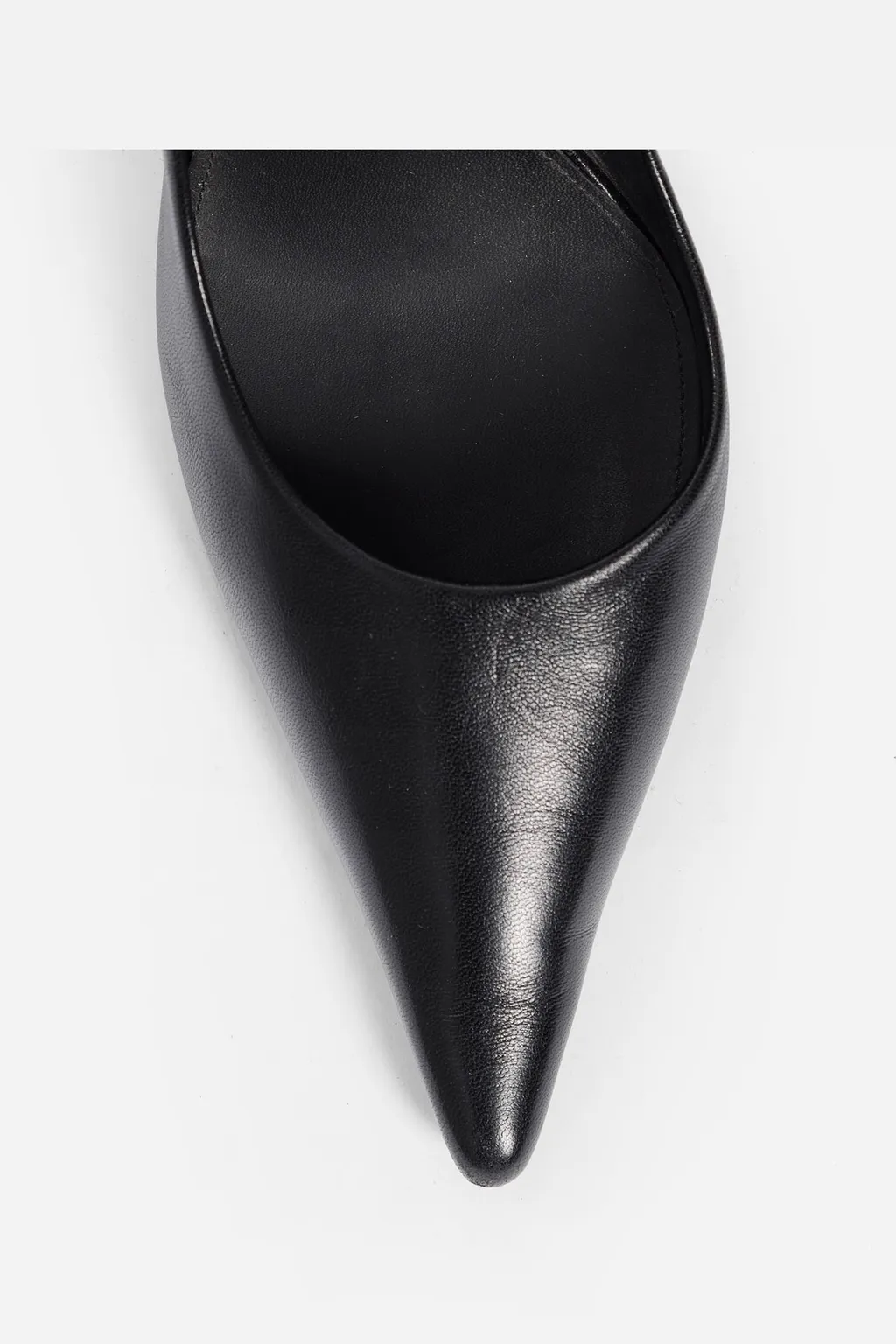Eiffel Tower Pumps