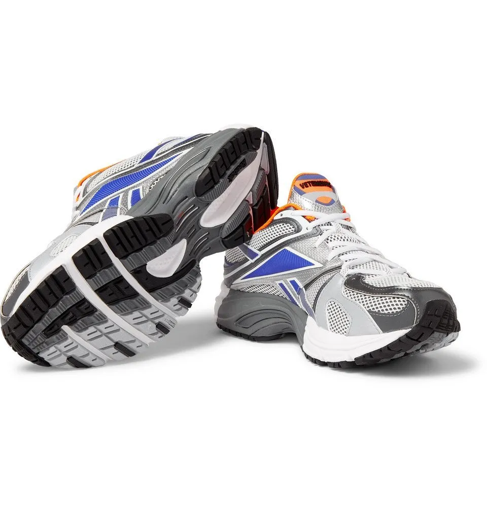 Spike Runner 200 Blue Sneakers