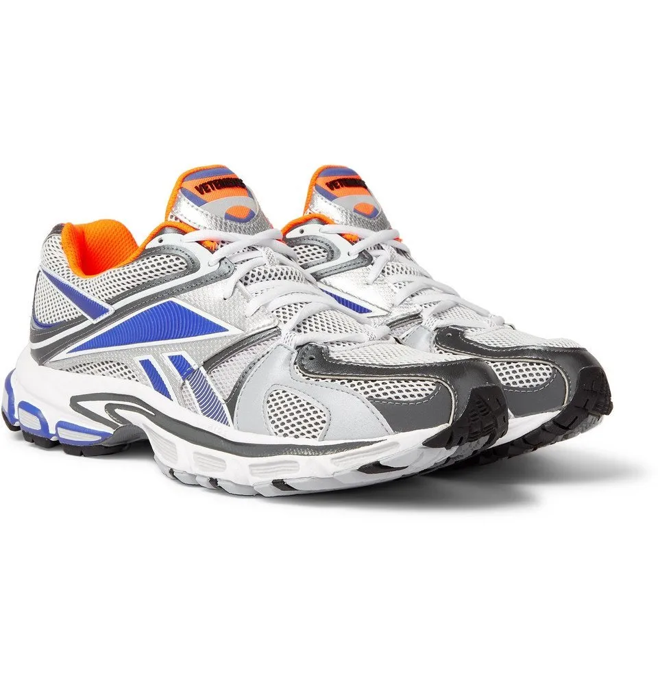 Spike Runner 200 Blue Sneakers