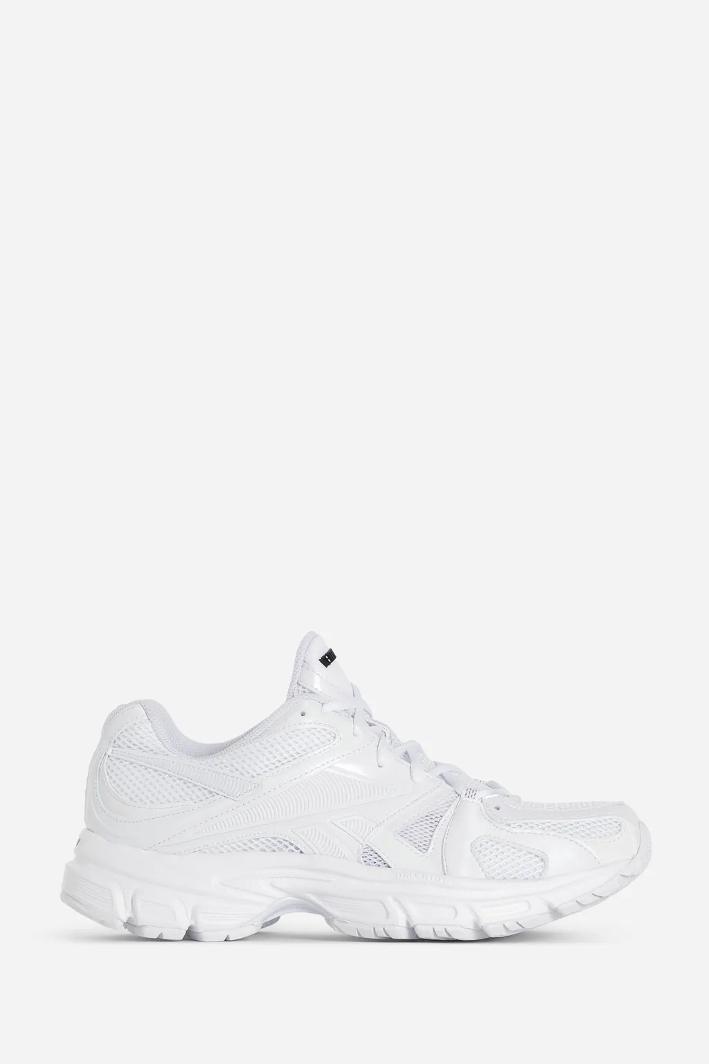 Spike Runner 200 White Sneakers