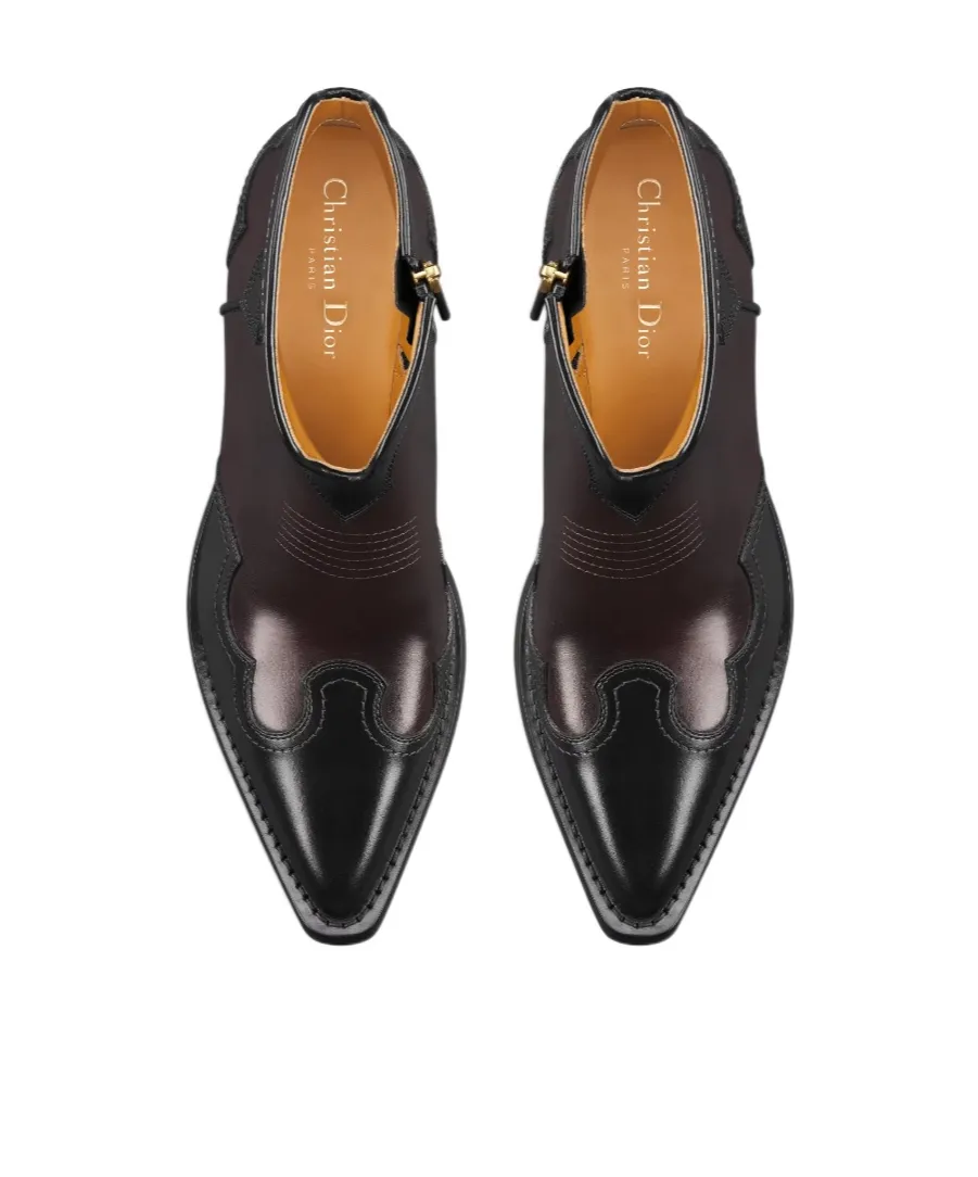 Pointed Toe Zip-Up Boots