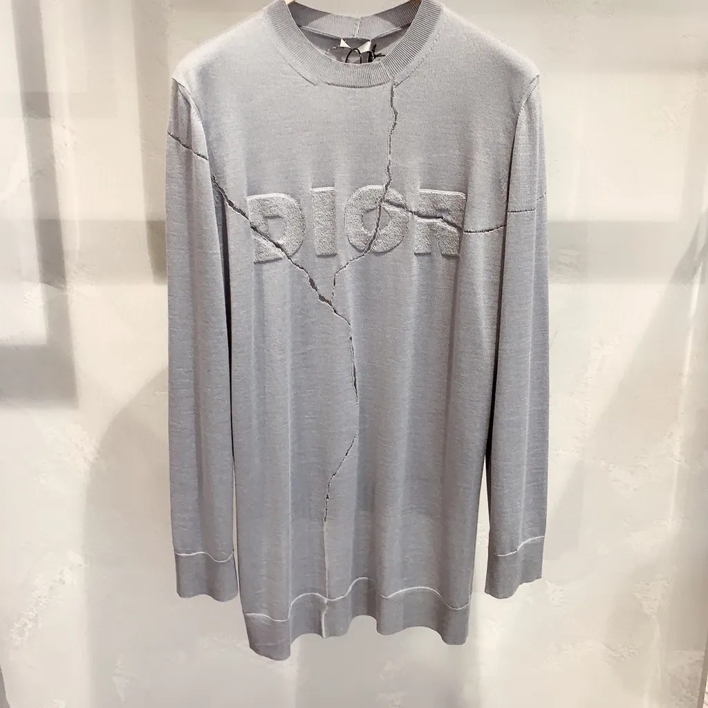 Knitted Round-Neck Pullover