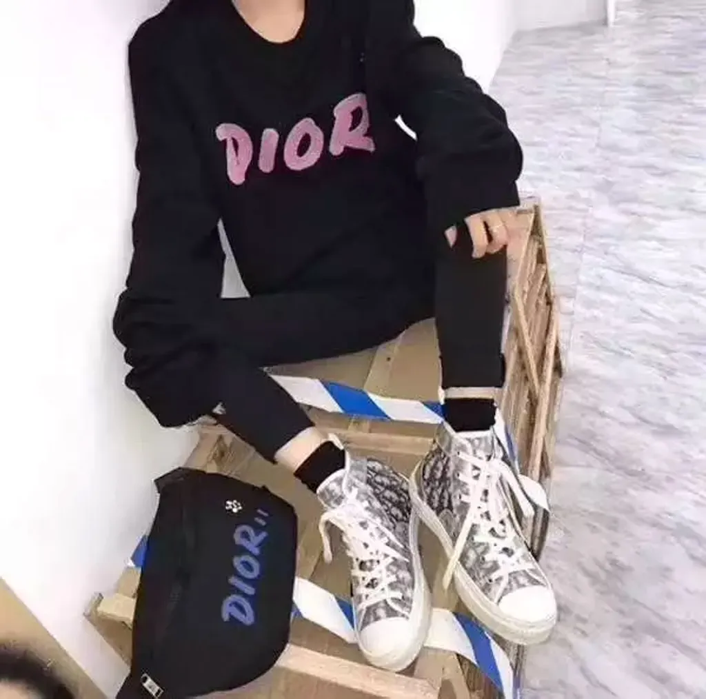 B23 High-Top Sneakers
