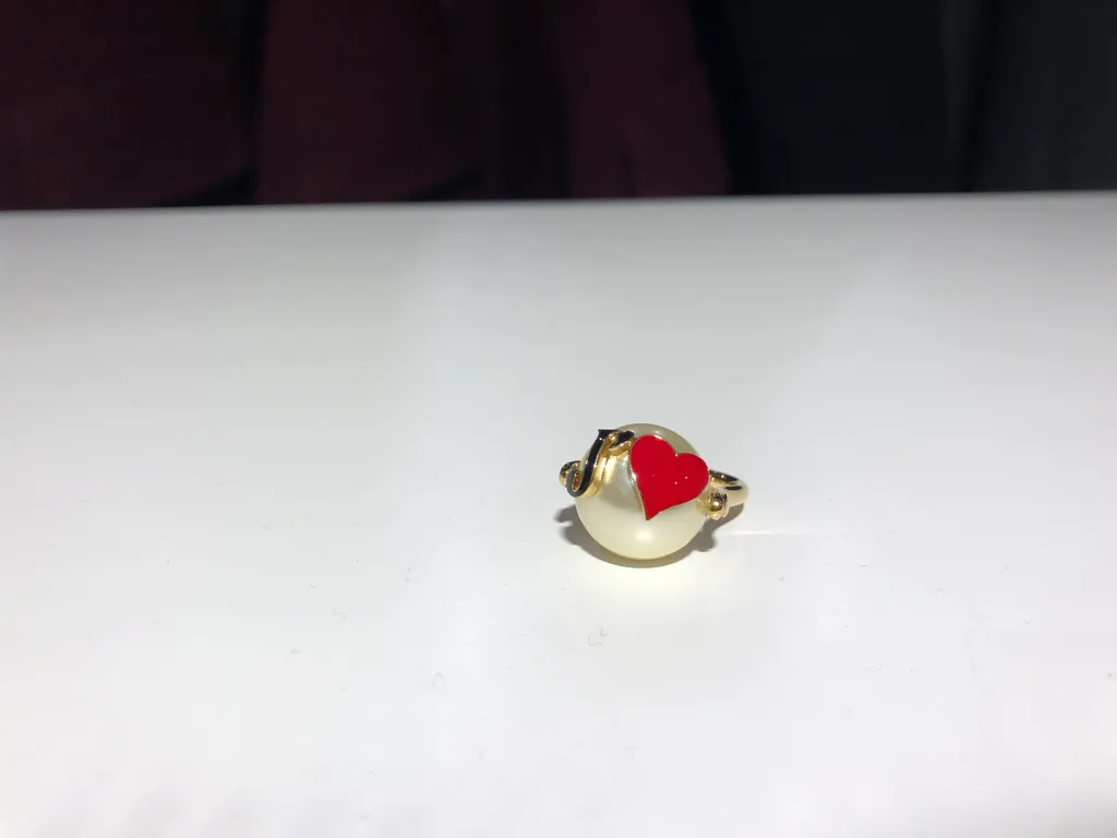 Logo Love Ring