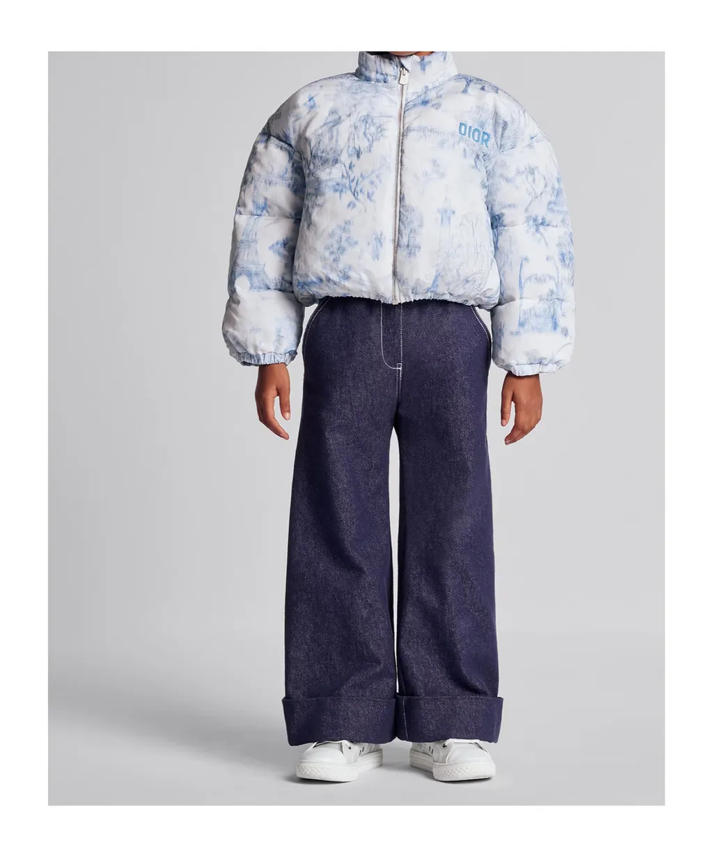 Button Detailed Wide Leg Jeans