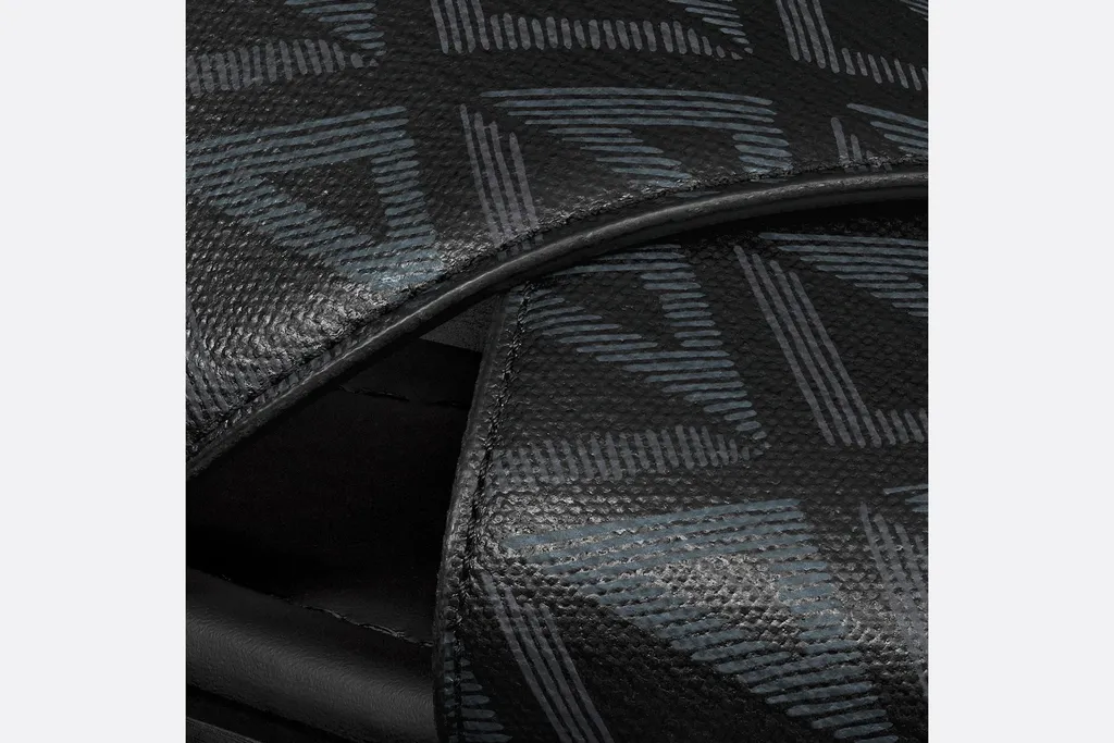 Alias Sandal