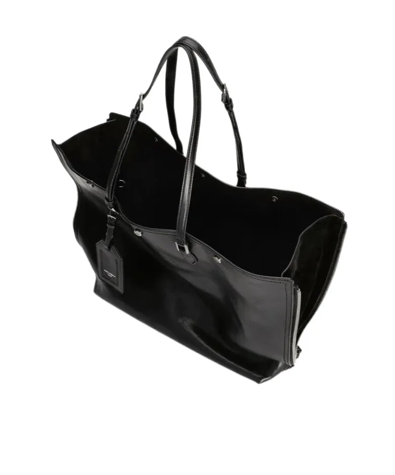 Zip Ew Runway Tote Bag
