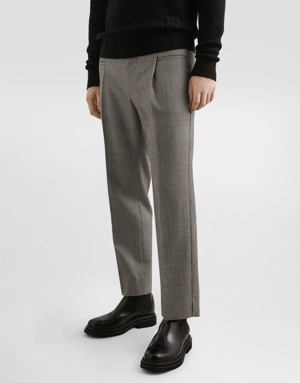 Pleat Detailed Straight-Leg Trousers