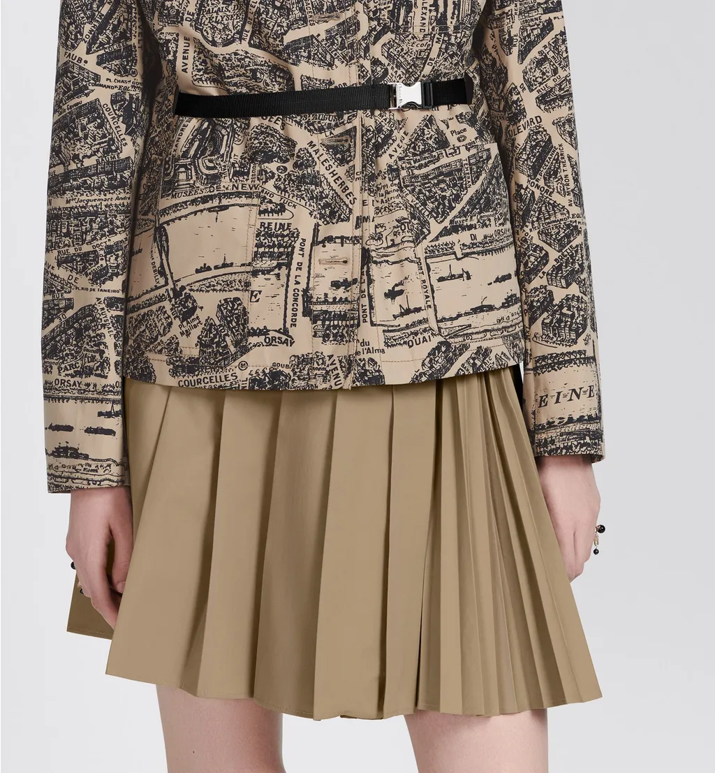 Pleated Short Skirt
