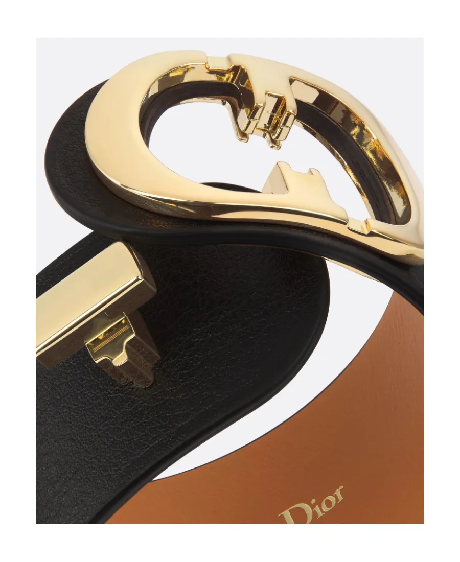 30 Montaigne Cuff Bracelet
