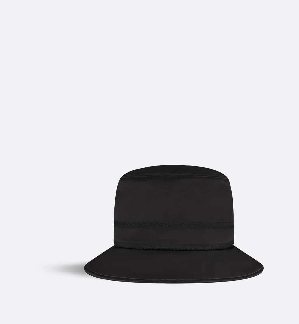 Logo Hat