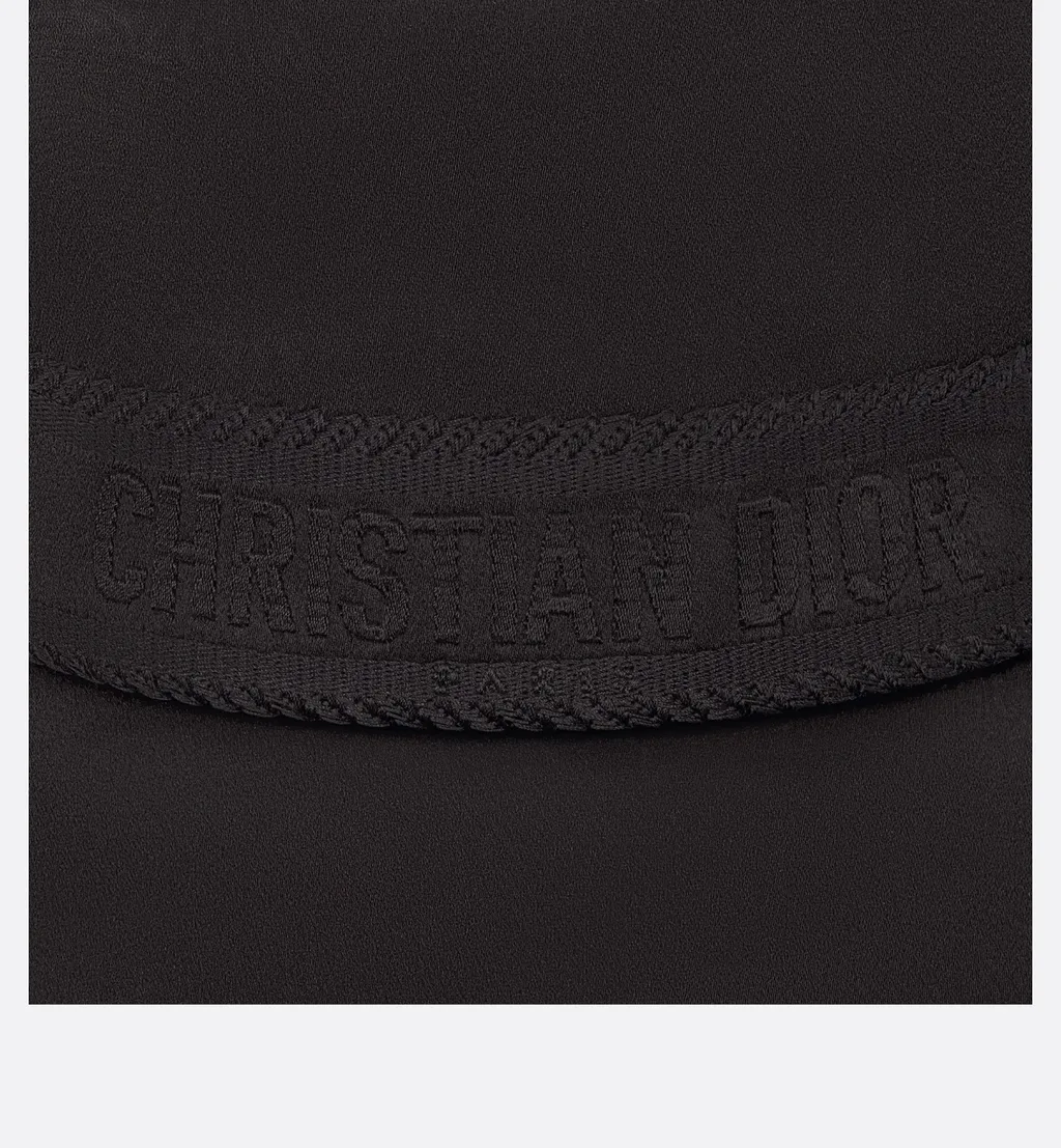 Logo Hat