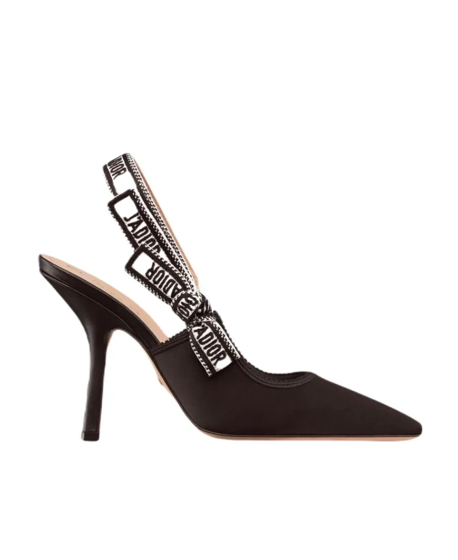 Hit The Details Of The Pointed High Heels