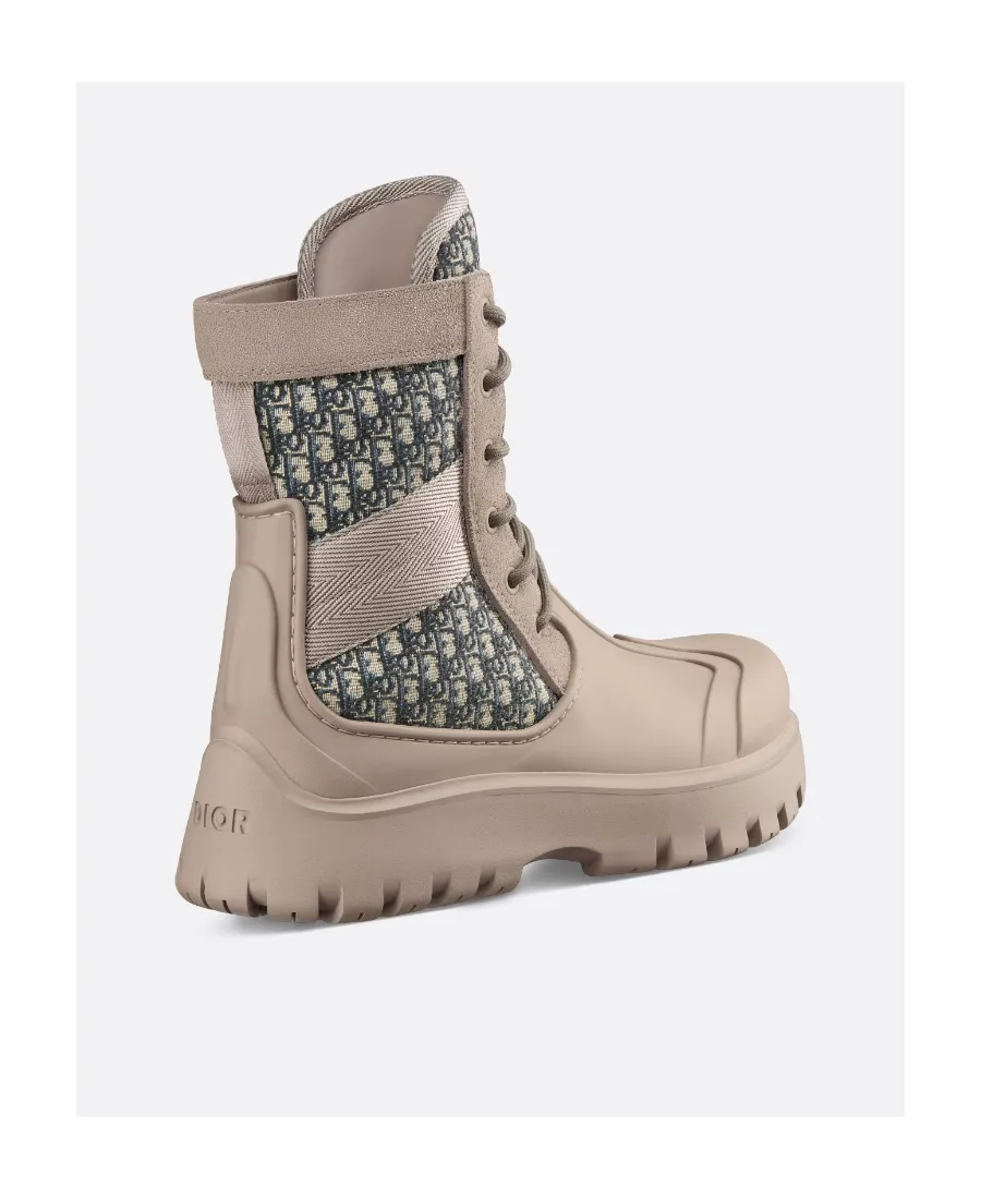 Garden Lace-Up Boot