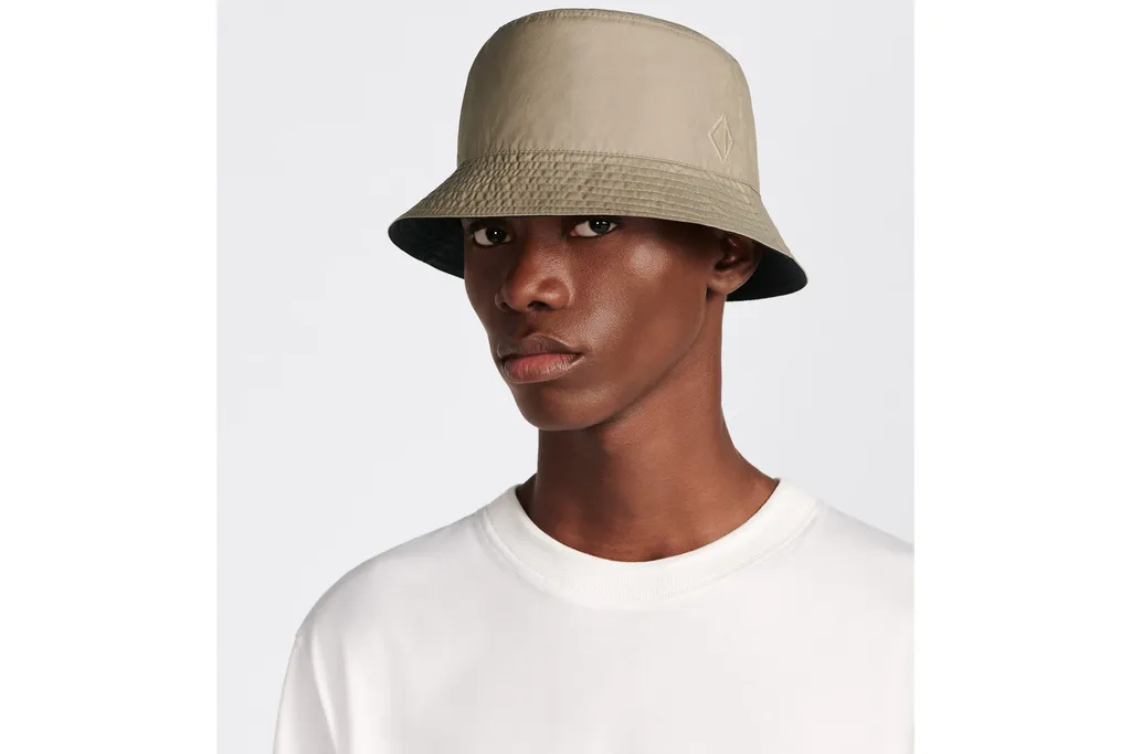 Cd Diamond Reversible Bucket Hat