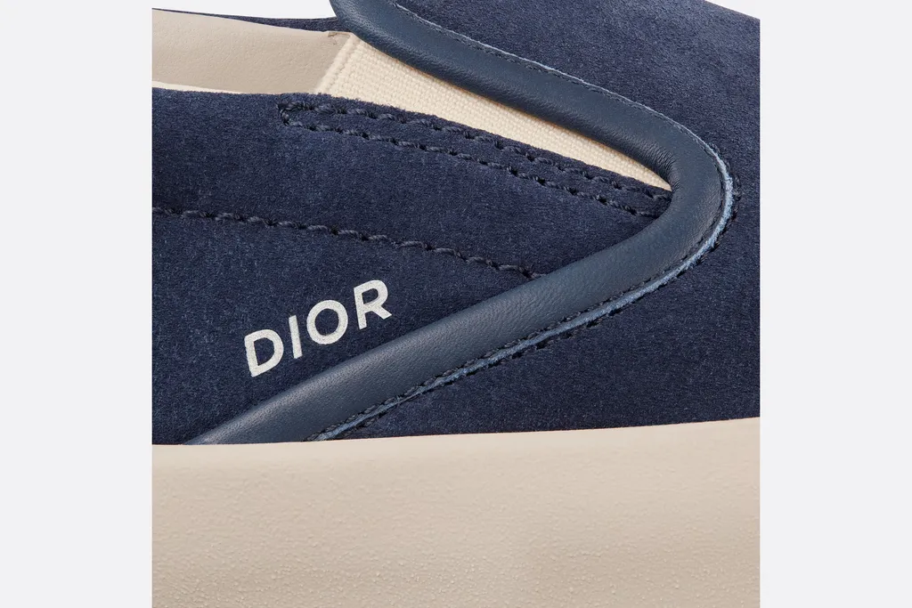 B101 Slip-On Sneaker