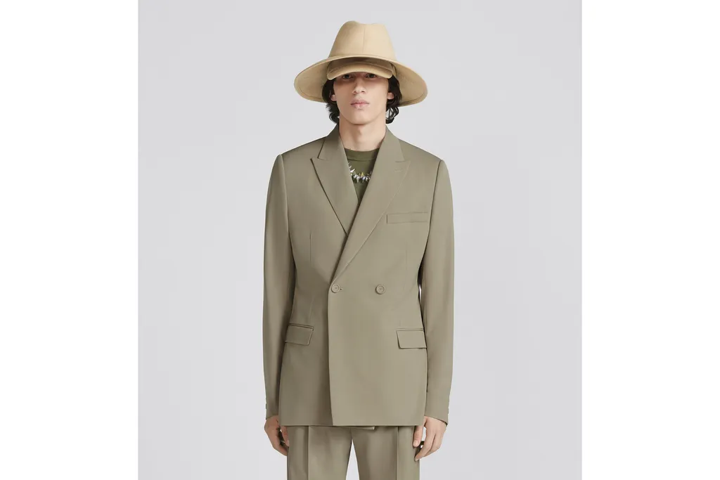 Double-Breasted Buttoned Blazer