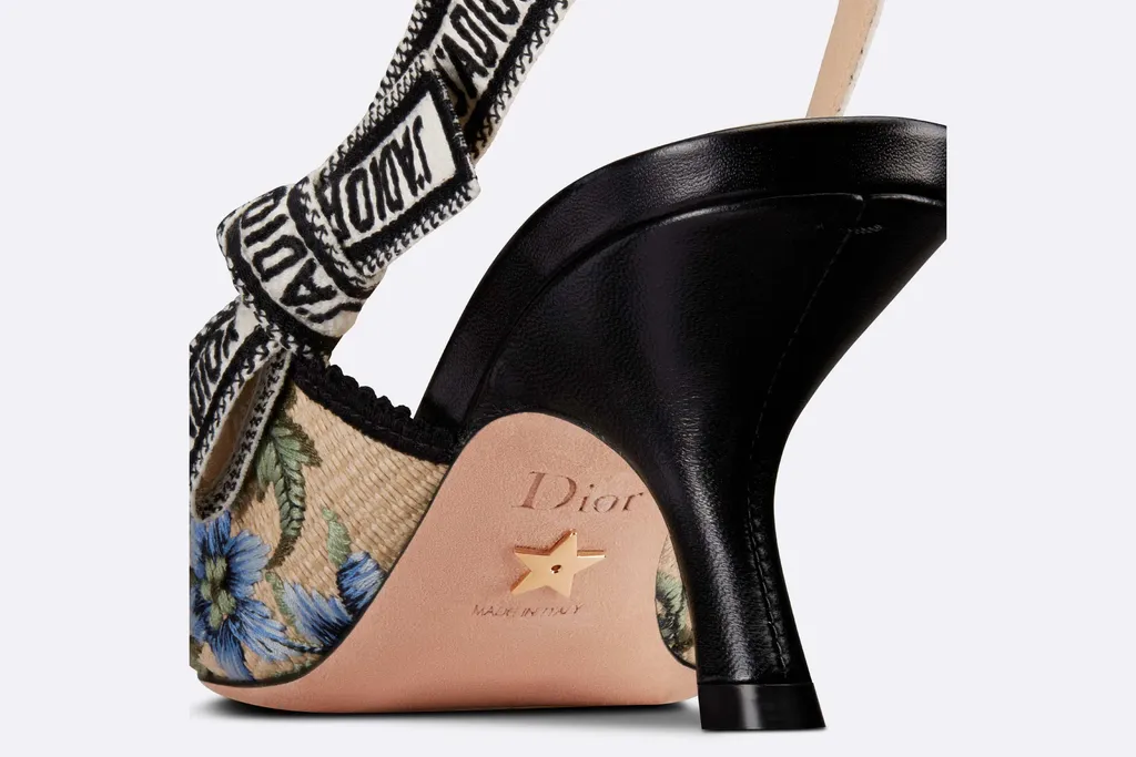J'adior Slingback Pump