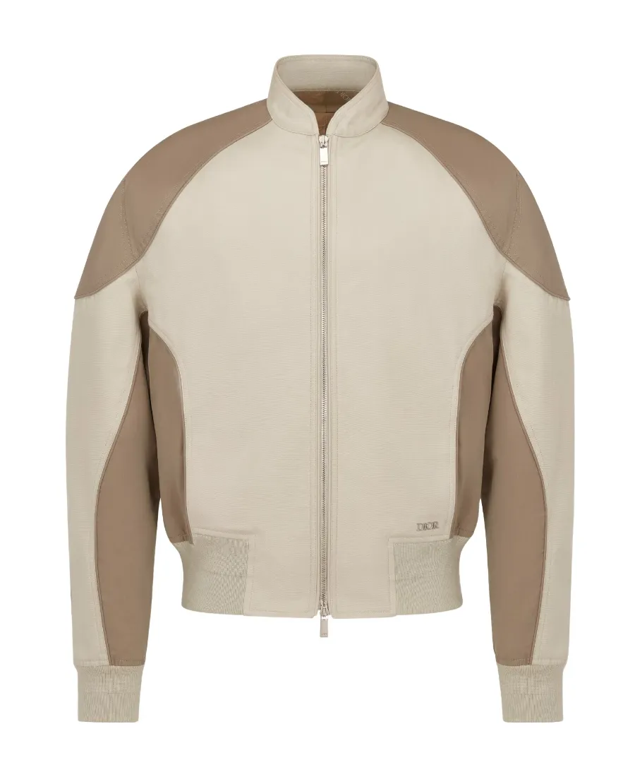 Zip-Up Long-Sleeved Jacket